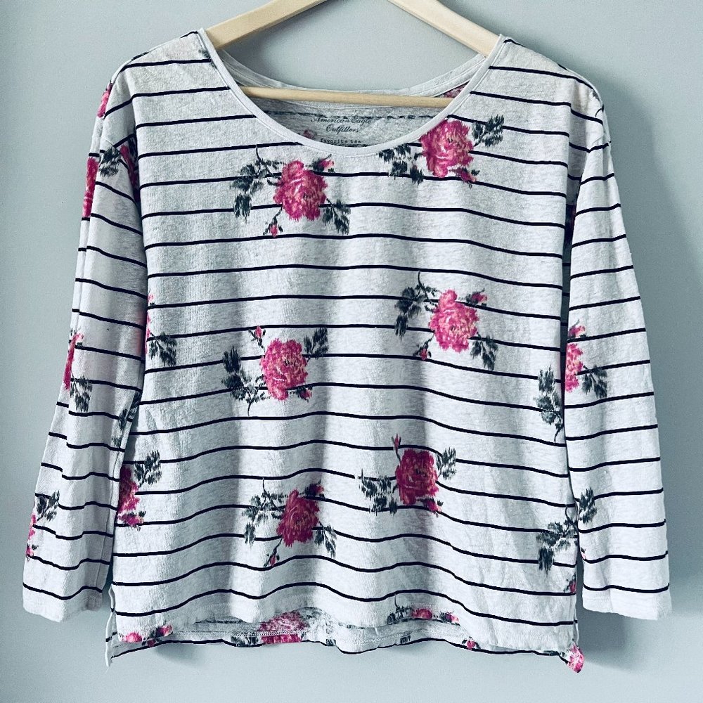 American Eagle White Floral Striped Shirt